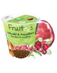 Bosch Fruitees Snak Sarna & Żurawina 200g